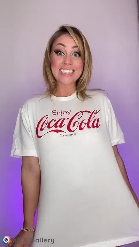 Stop Nnn And Enjoy Coca Cola Boobs Drop XXX Gallery