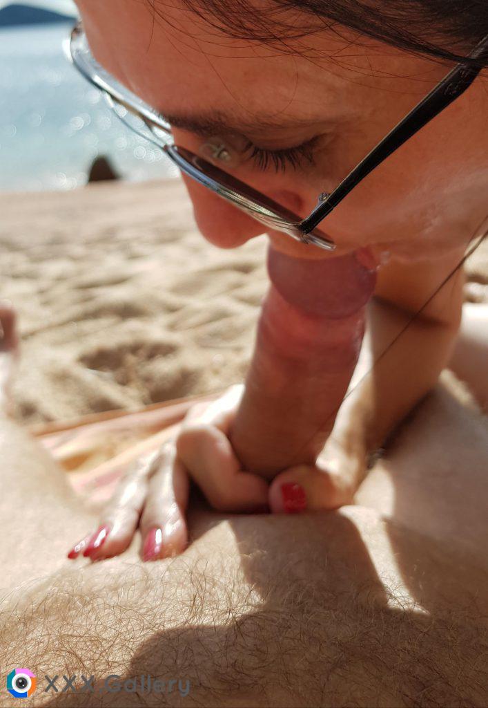 Beach blowjob with see view