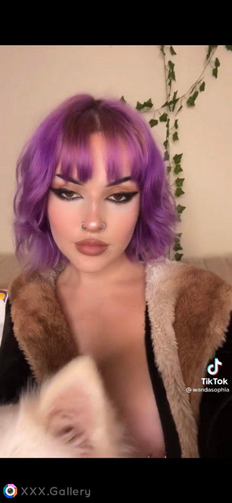 Nip slip @wandasophia on tiktok