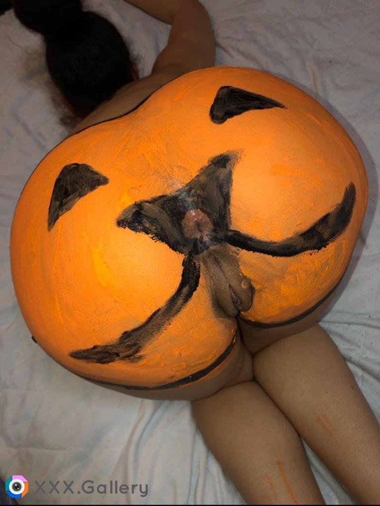 Wanna be the candle to my jack-o-lantern?