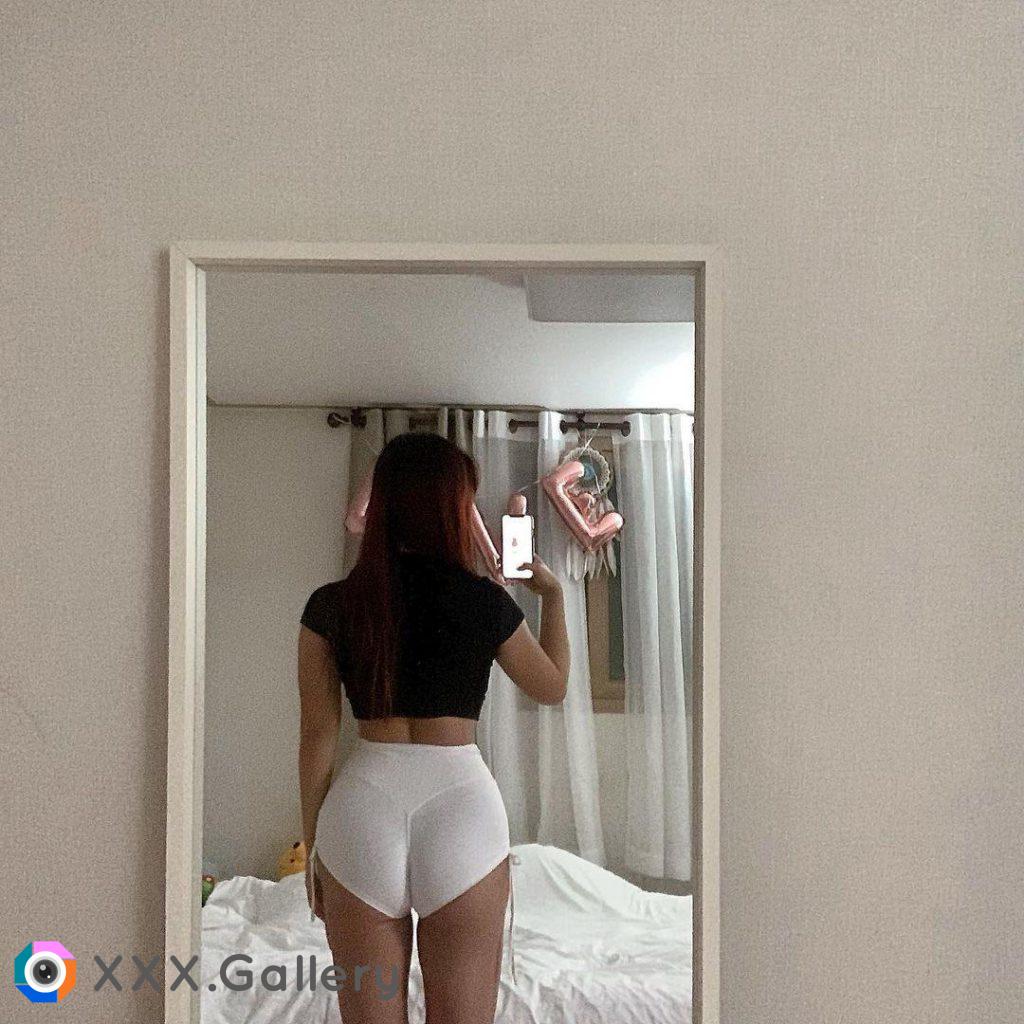 Booty check ?