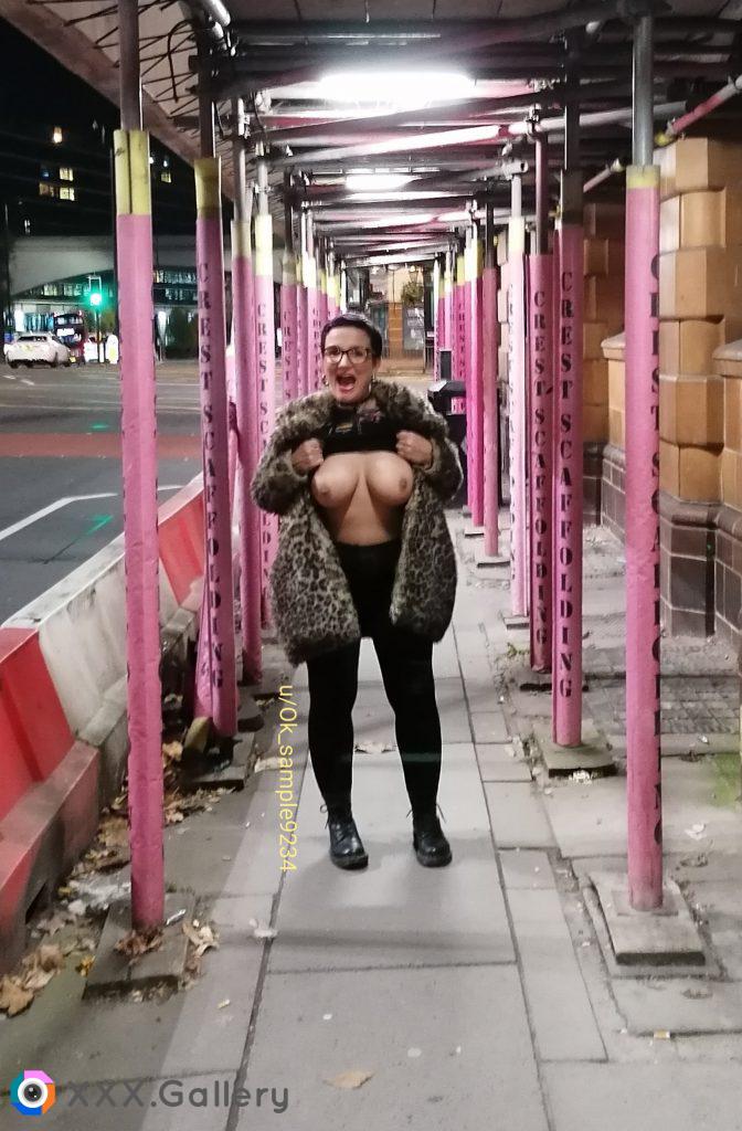 Flashing cougar in the city centre ??