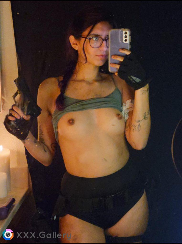 I have never been SO turned on dressed up as Lara Cro[f]t, are you into roleplay in the bedroom?