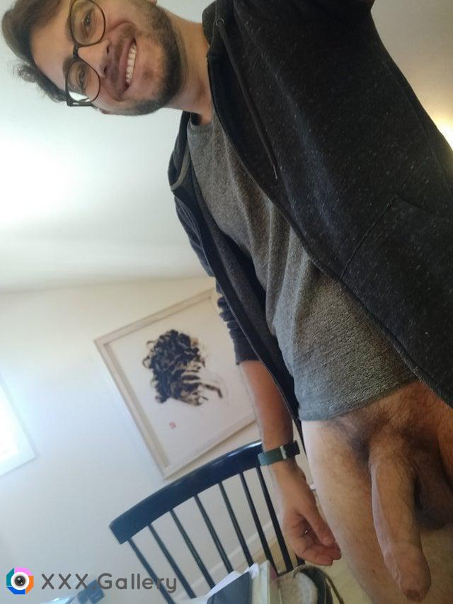 That cute nerdy stoner guy is packing ? [m]