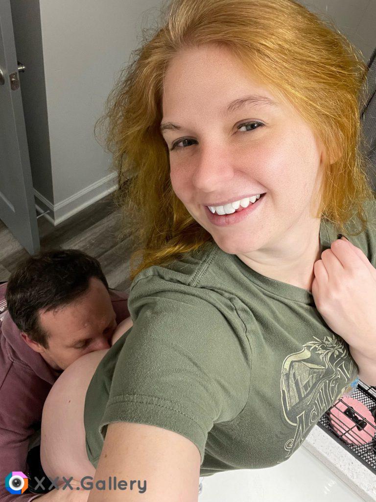 Subby bf can’t keep his face out of my ass while I’m getting ready for bed!