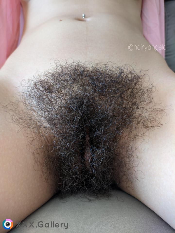 I haven't shaved in a long time and I think it looks more and more beautiful ??