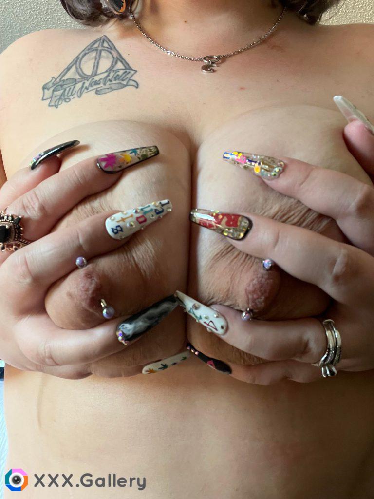 420 nails ?[f]