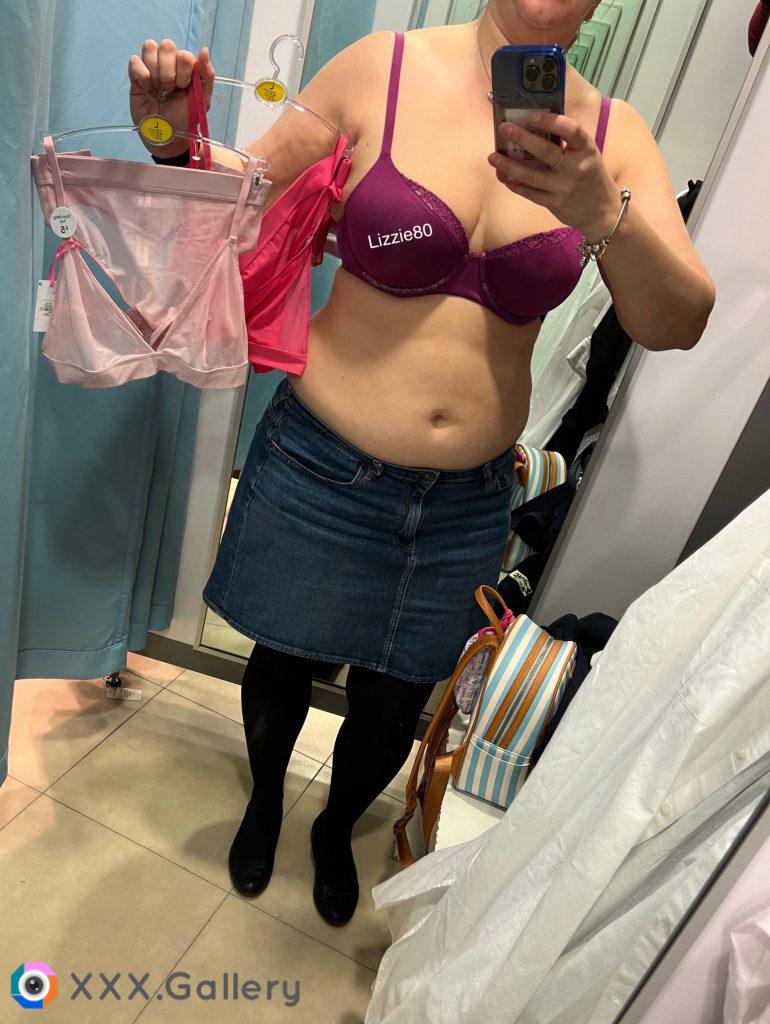 Changing room fun!