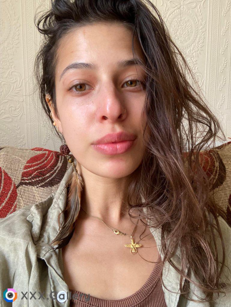 Fresh faced Persian ?