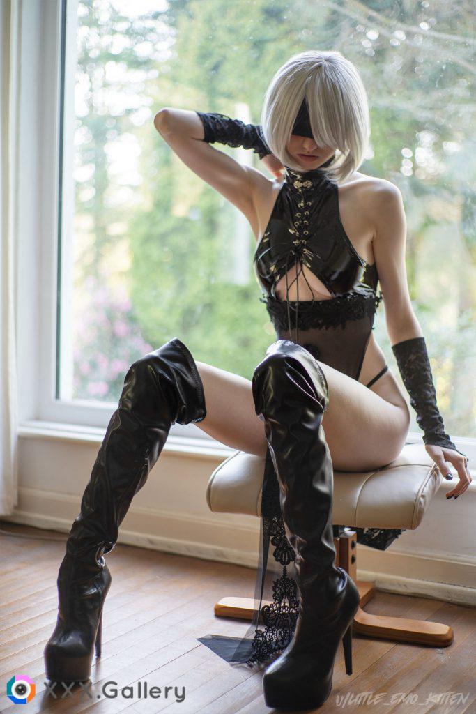 Should I wear my new 2B cosplay to comic con? ? [F]