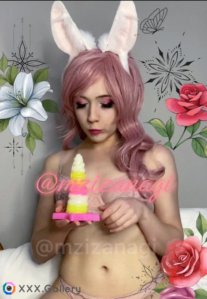 cute lil bunny with a cute lil dildo ?