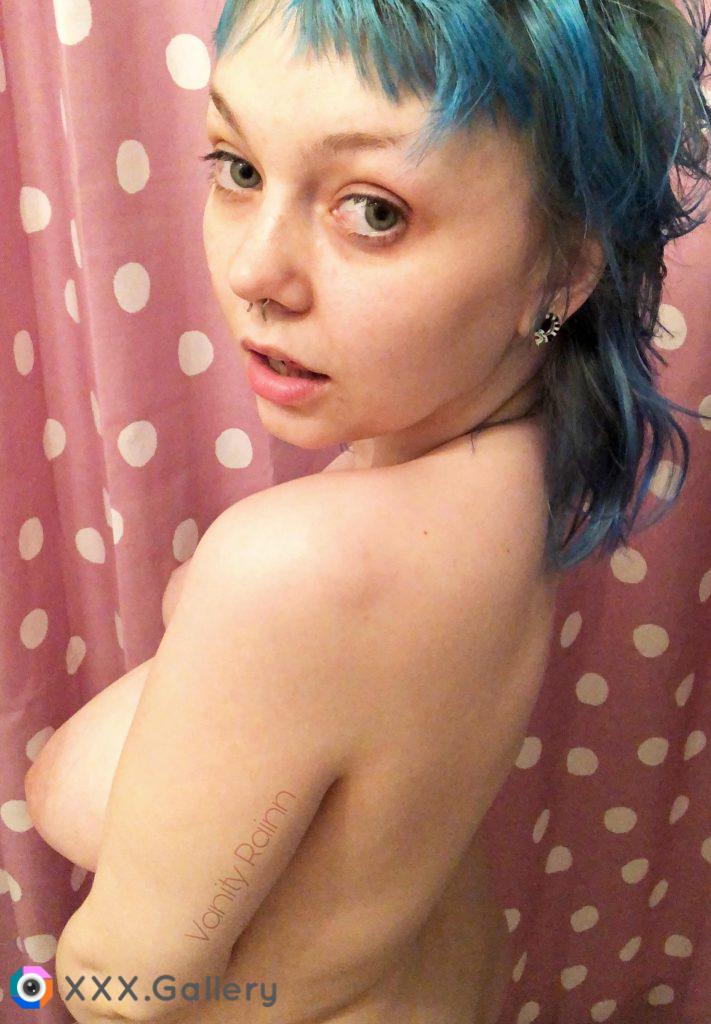 just recently dyed my hair blue ?