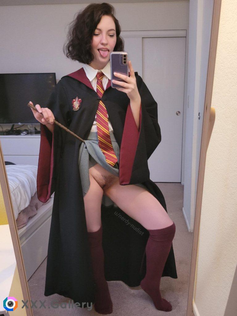 this witch never wears panties under her robes ? [f]