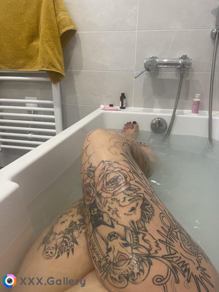 New here ! Hello 🛀