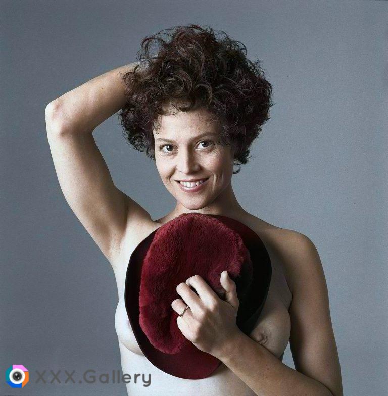 Sigourney Weaver Colorized