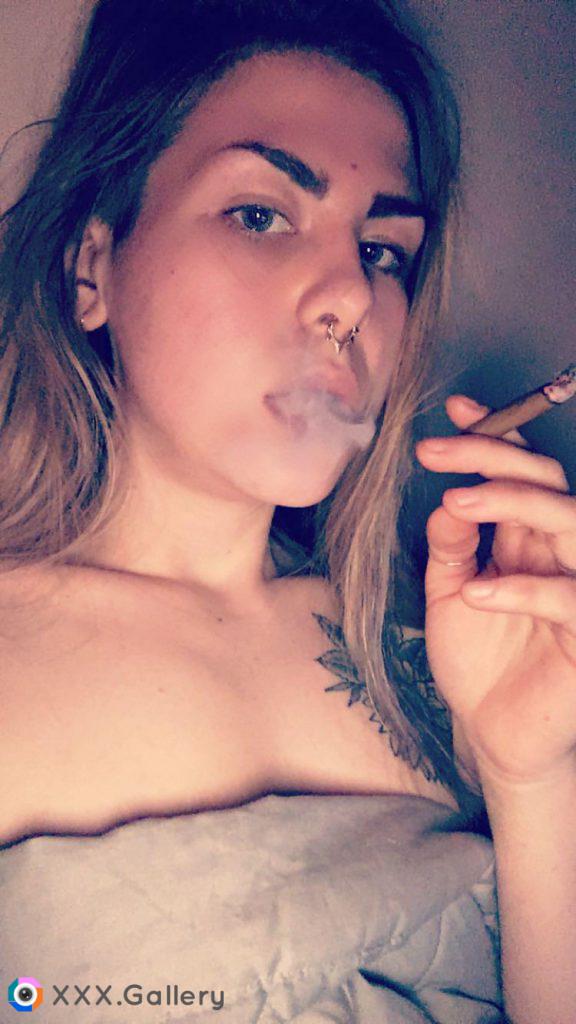 late night blunt <3