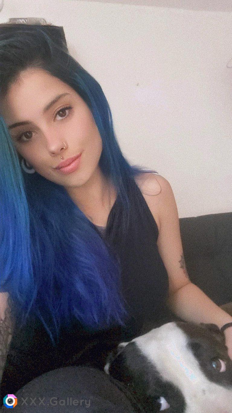 dyed my hair blue again, what d’ya think?