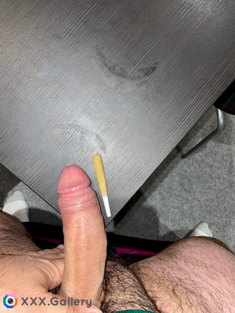 Been stroking all day and I’(m) on my final joint of the day, cum countdown is on