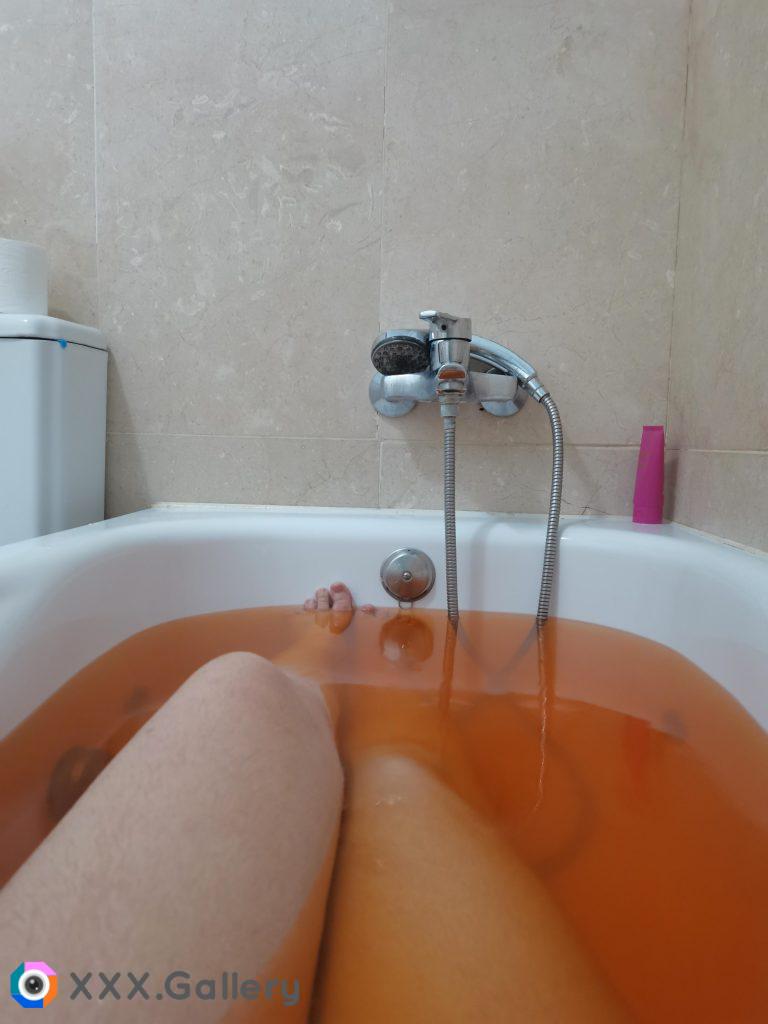 relaxing bathtime