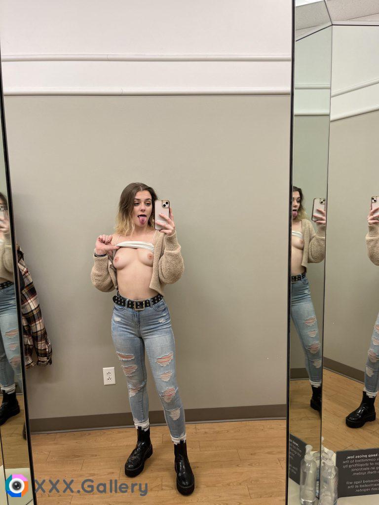 I hope Kohls didn’t mind when I fingered myself in the fitting room (: