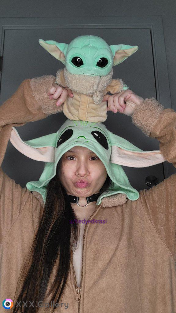 Who's cuter; me or baby Yoda