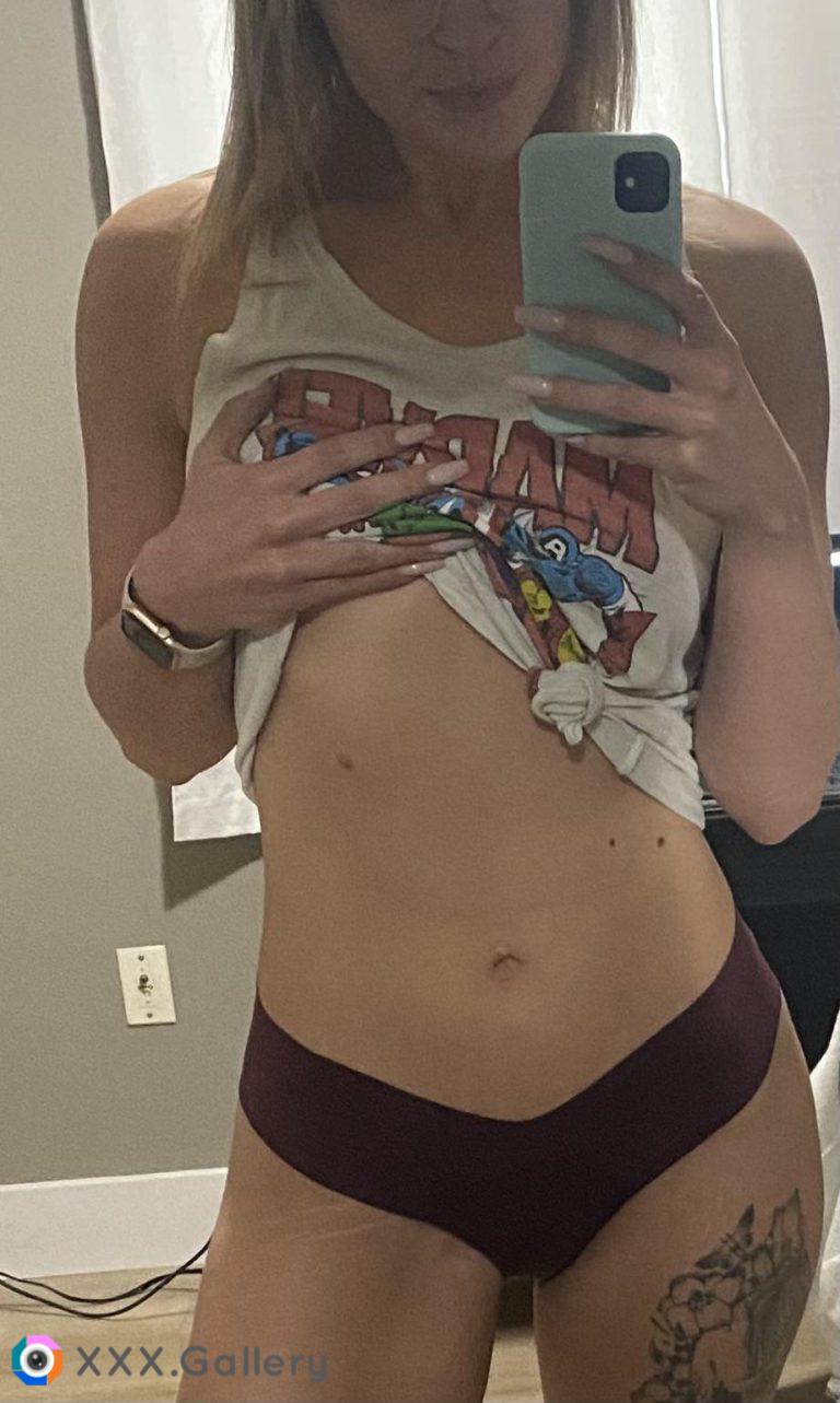 [f] Have a marvellous Monday, The Hulk was lifting my shirt here.