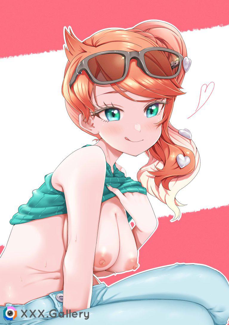 Sonia flashing