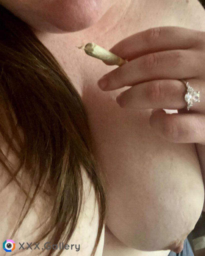 Time [f]or a smoke break