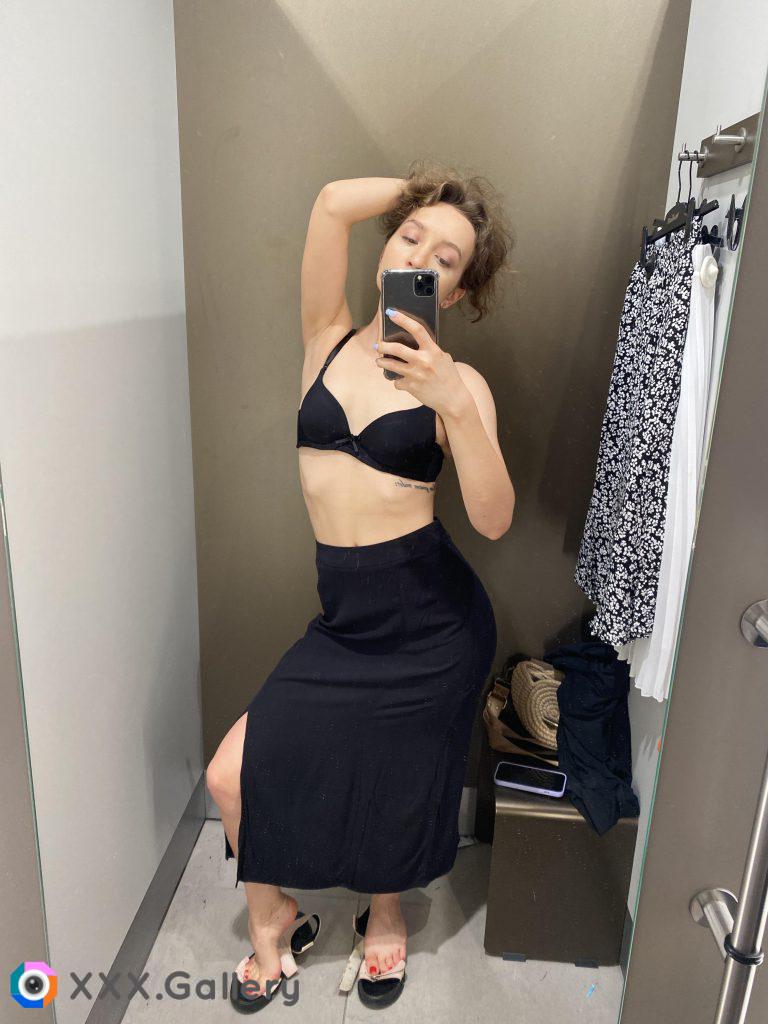 Always dream about be fucked in changing room