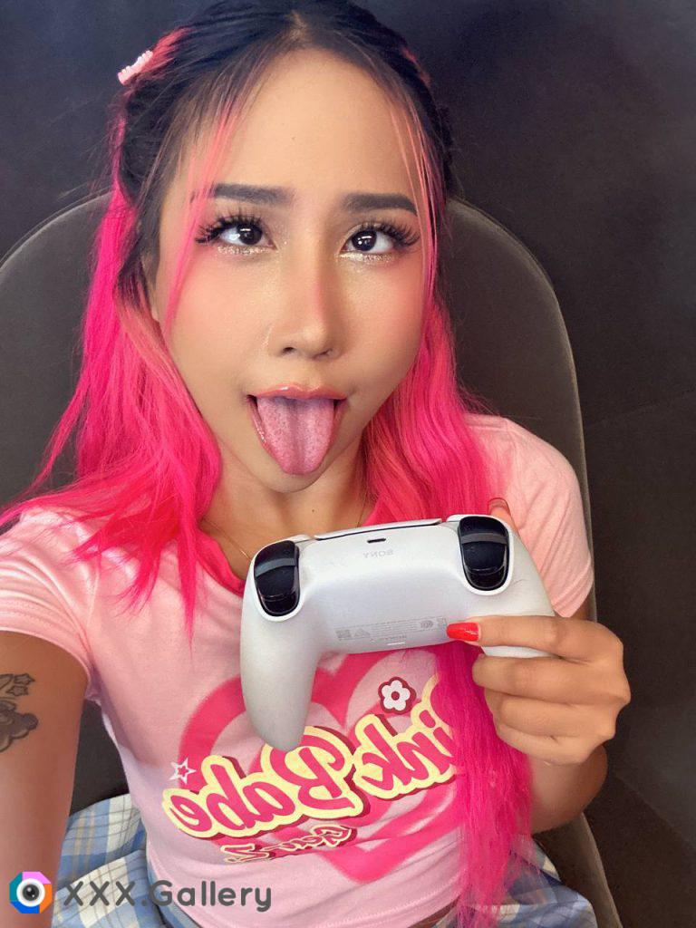 Ahegao to the egirl cheriberry