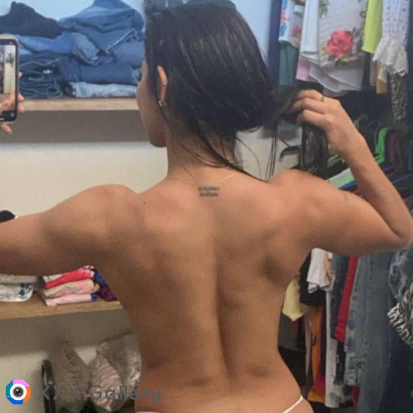 Are muscular backs even considered hot at all?