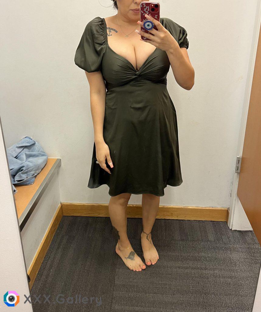 Not sure if I like this dress, what do you think?