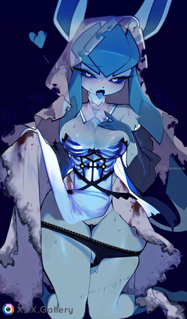 A Halloween “smash” with a Glaceon