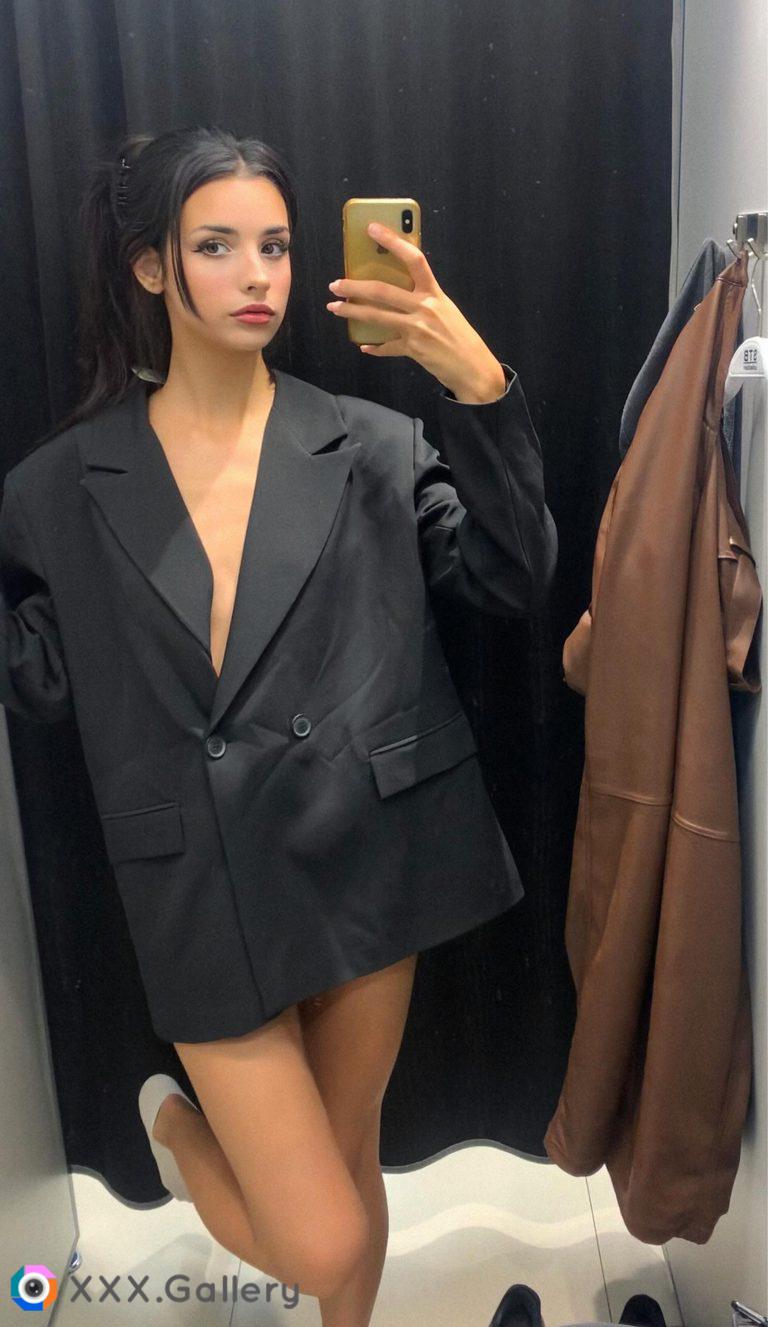 I hope you adore selfie from changing rooms