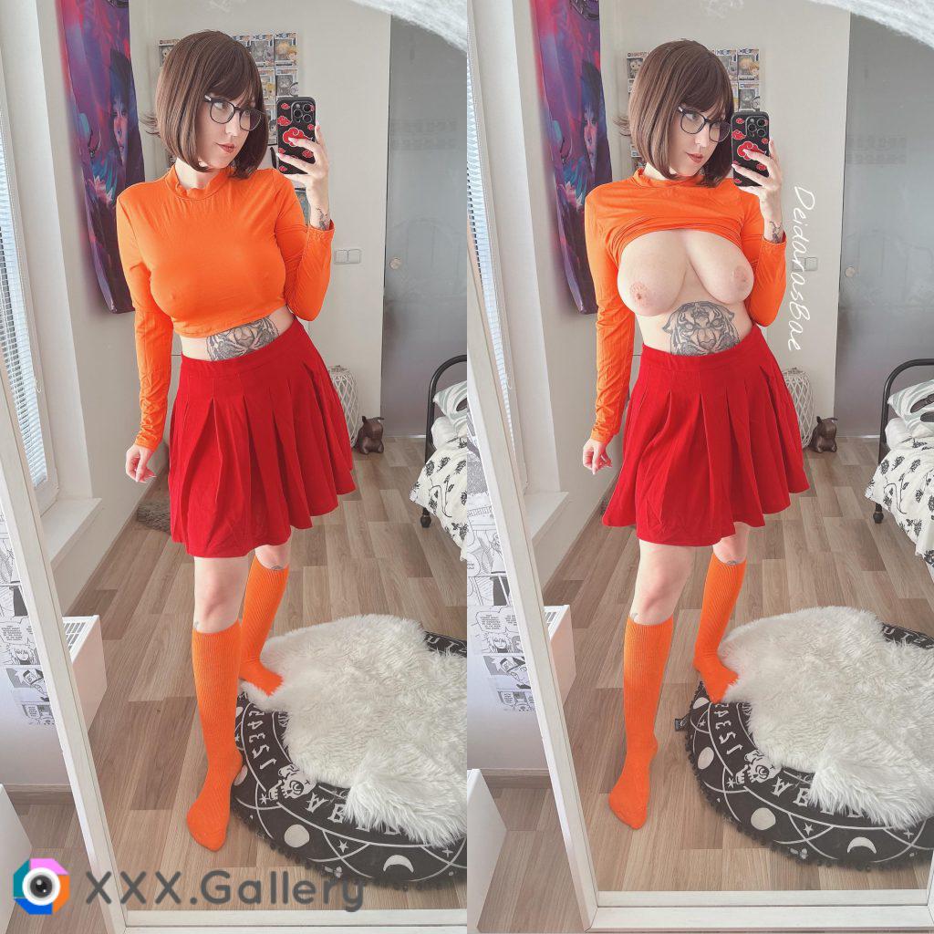 Velma by DeidarasBae