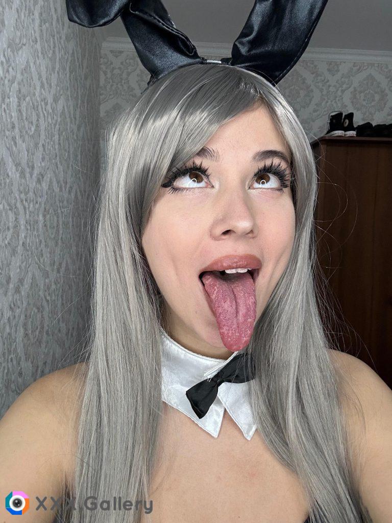 Pretty ahegao selfie