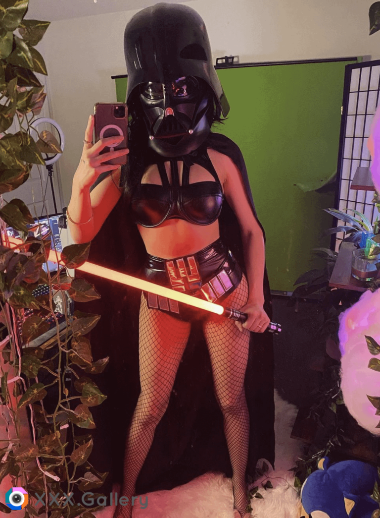 Darth Vader after dark 🖤 (Kraaaken)