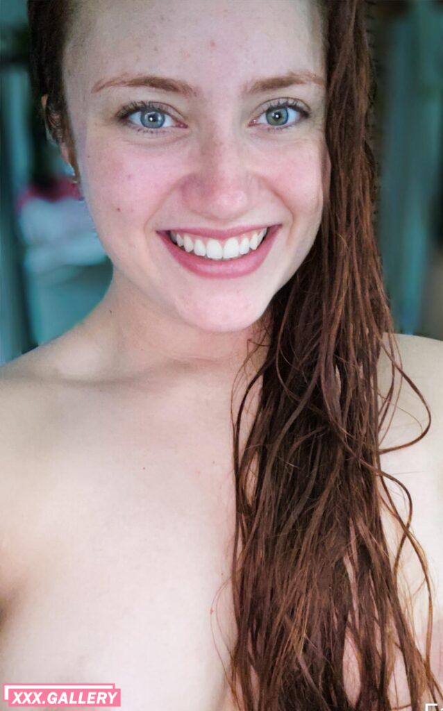 No makeup, no clothes, no problem