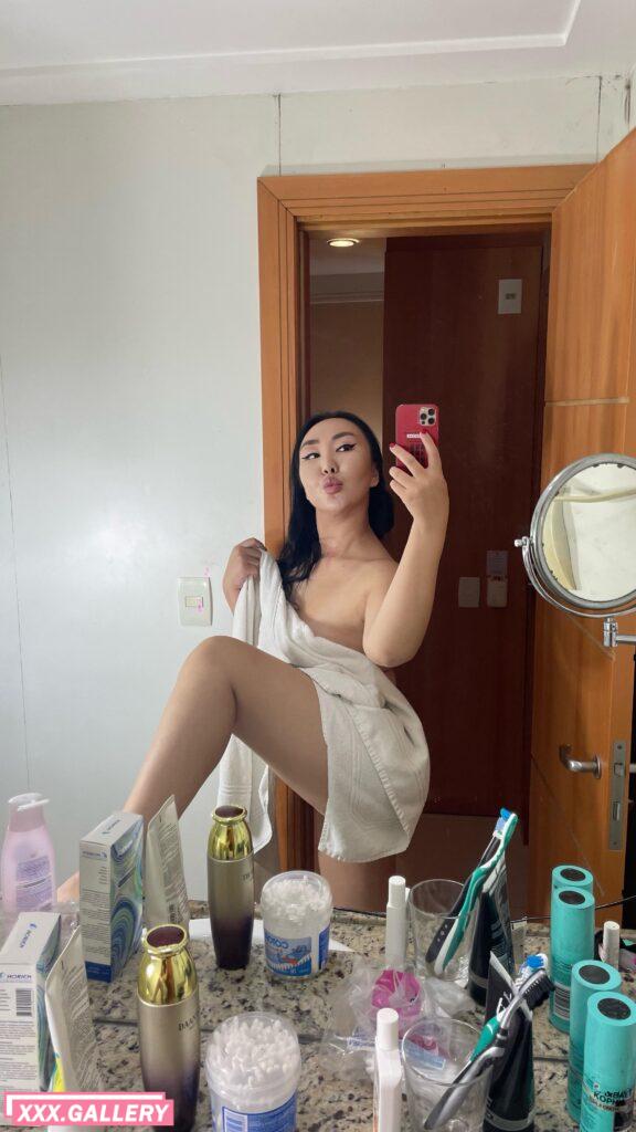 Have you ever seen such a sexy Asian before