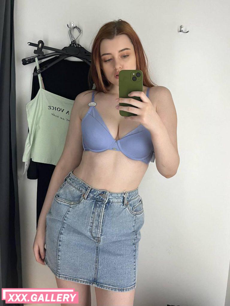 I came to the store for a new bra, I hope you can help me choose