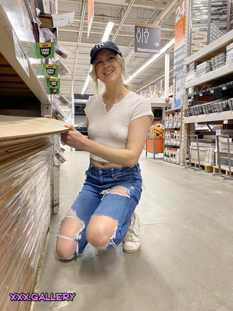 Trying to find some wood 🪵 at Home Depot