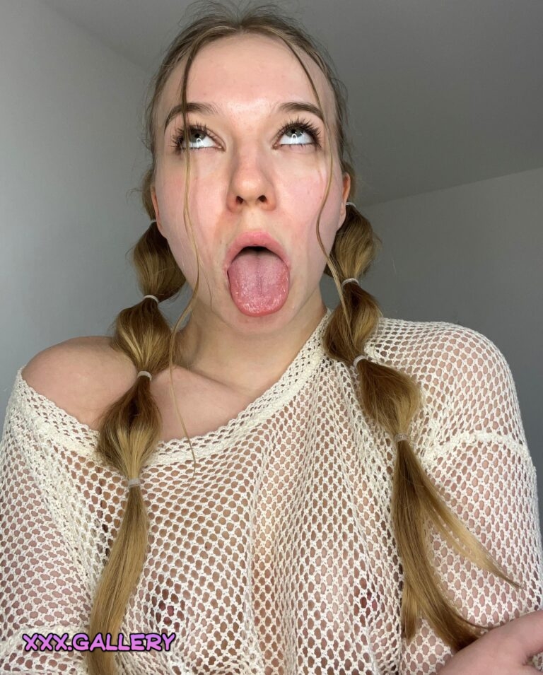 ahegao girl for drain your swollen balls