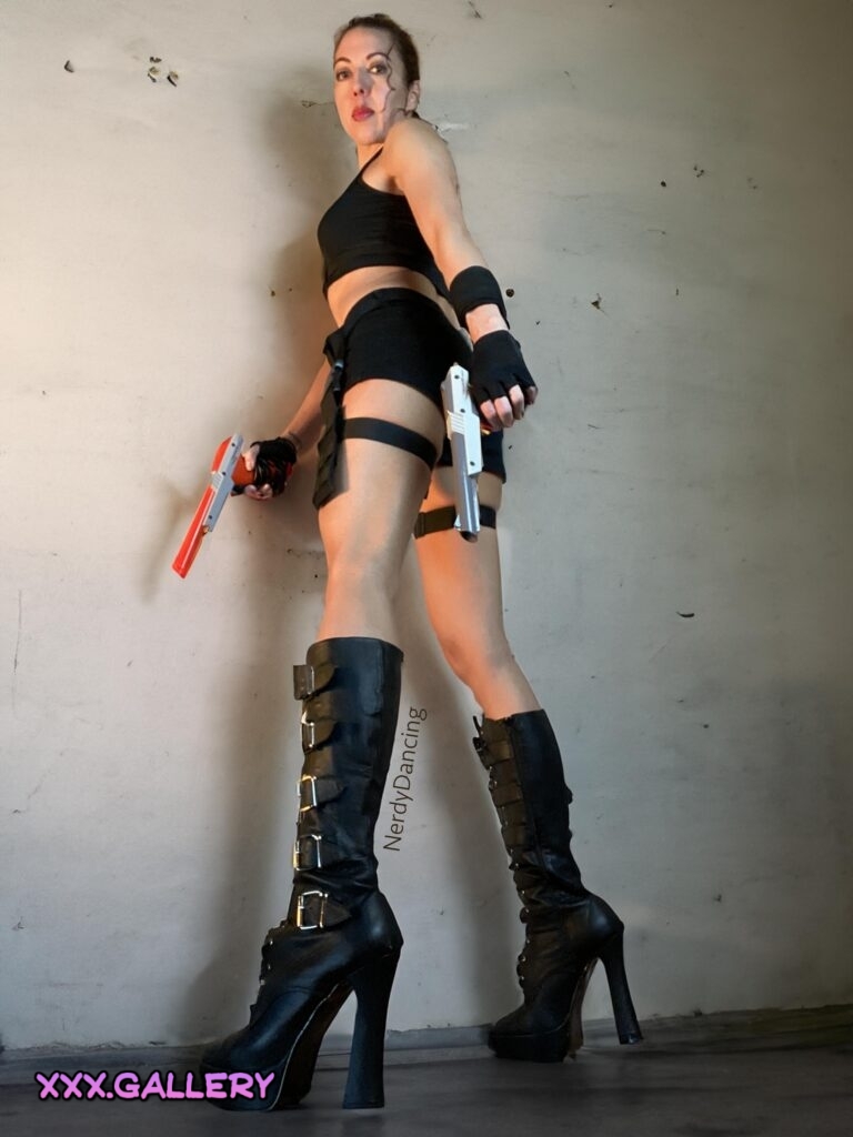 My Lara Croft x Duck Hunt crossover (44)[F]