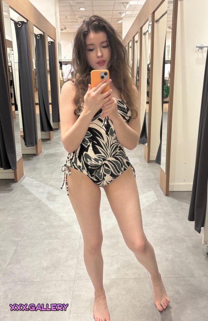 Quick selfie in the changing room